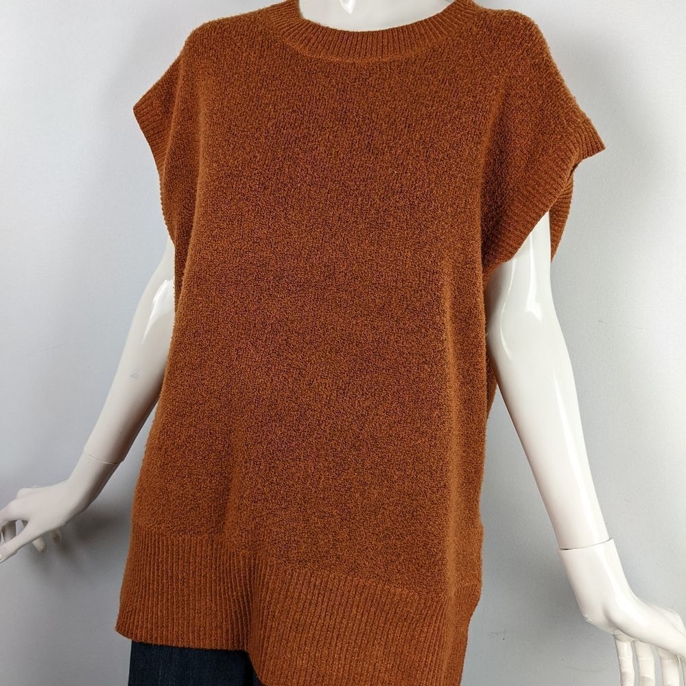Christian Siriano Sleeveless sweater / tunic rust color size medium